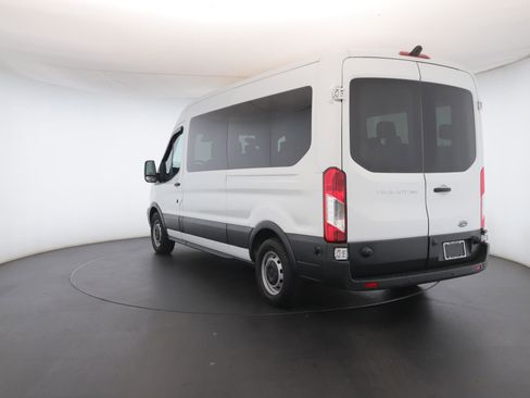 Used 2017 Ford Transit 350 XL image 18