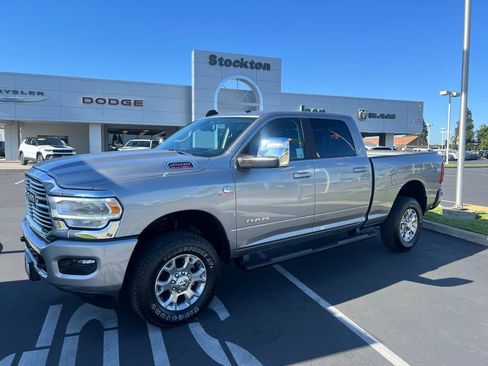 Used 2024 RAM 2500 Laramie AWD/4WD image 5
