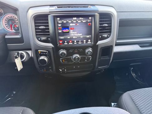 Used 2019 RAM 1500 Express w/ Wheel & Sound Group AWD/4WD image 15