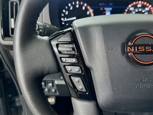 Used 2025 Nissan Frontier PRO-4X w/ Pro Convenience Package image 22