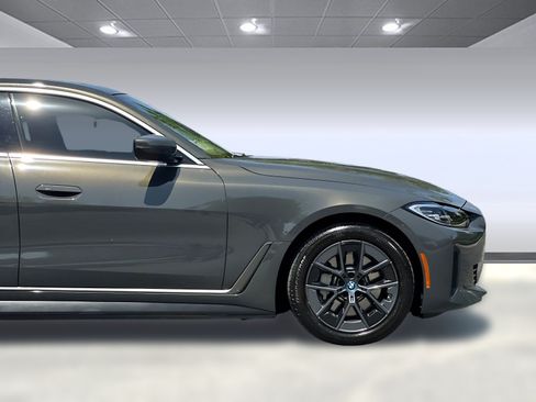 Used 2023 BMW i4 eDrive35 w/ Premium Package RWD image 33