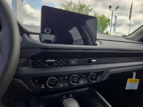 New 2026 Honda Accord SE image 13