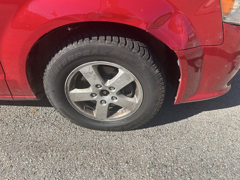Used 2012 Dodge Grand Caravan SXT FWD image 27