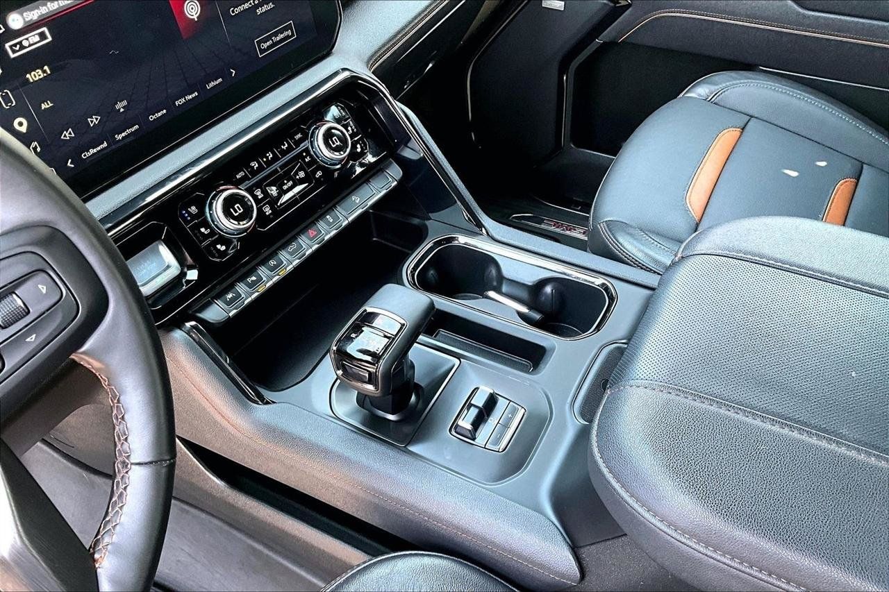 Used 2025 GMC Sierra 1500 AT4 AWD/4WD image 20