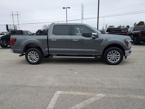 Used 2025 Ford F150 Lariat AWD/4WD image 3