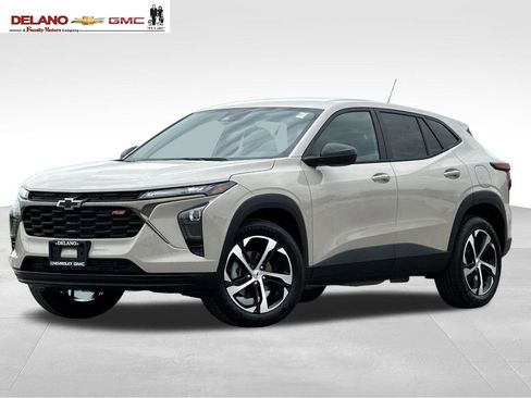 New 2026 Chevrolet Trax RS image 1