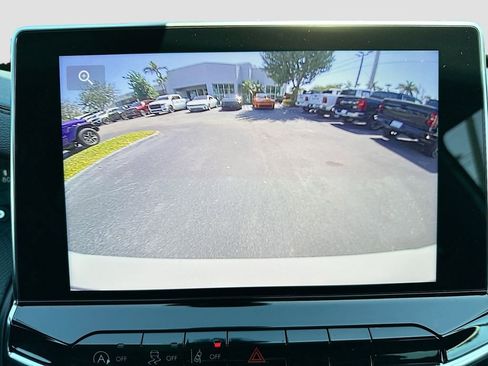 New 2026 Jeep Compass Latitude image 17