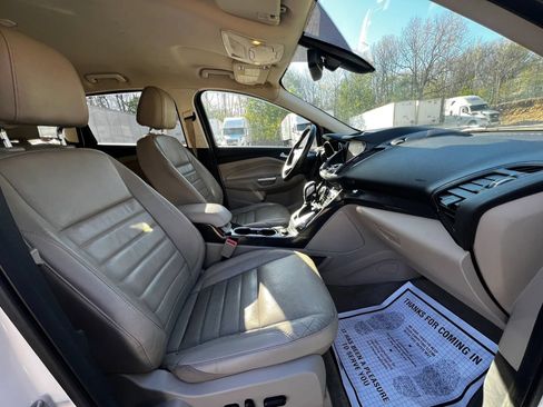 Used 2016 Ford Escape Titanium AWD/4WD image 12