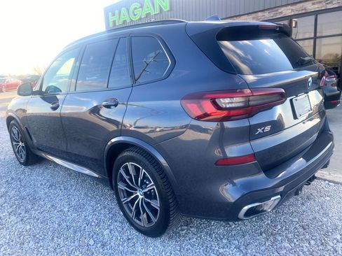 Used 2022 BMW X5 xDrive40i w/ M Sport Package image 5