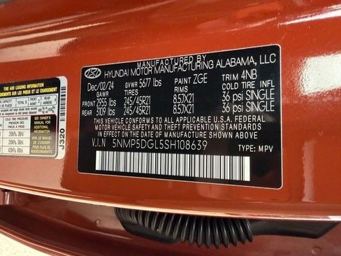 Certified 2025 Hyundai Santa Fe Calligraphy image 33