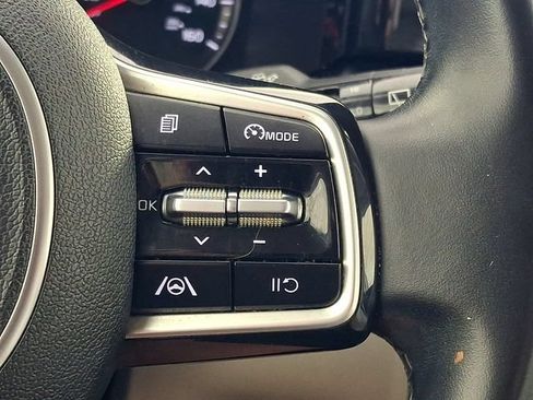 Used 2021 Kia Sorento S AWD/4WD image 25