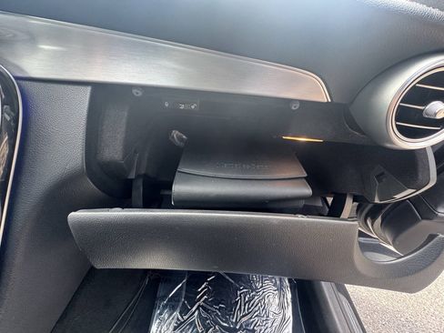 Used 2019 Mercedes-Benz C 300 4MATIC Coupe image 23