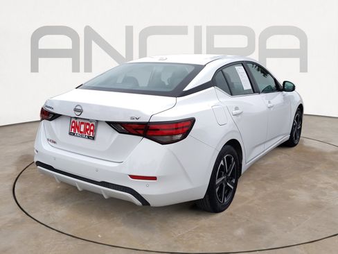 Used 2024 Nissan Sentra SV image 14