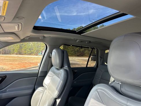 Used 2020 Lincoln Aviator Grand Touring w/ Equipment Group 301A image 36