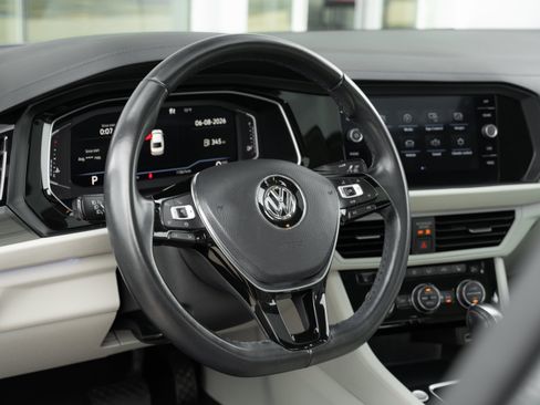 Used 2019 Volkswagen Jetta SEL FWD image 11