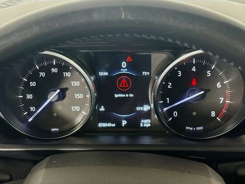 Used 2016 Land Rover Range Rover Sport SE image 16