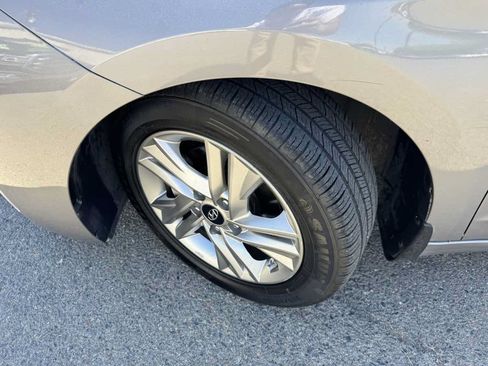 Used 2020 Hyundai Elantra Value Edition w/ Cargo Package (C1) FWD image 37
