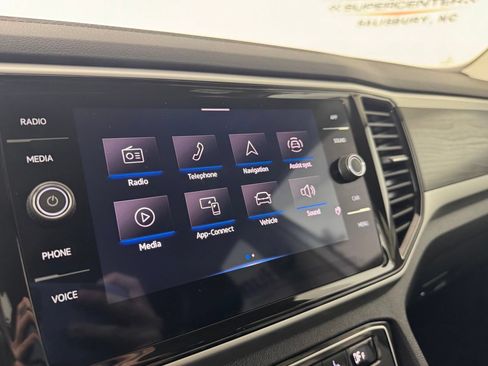 Used 2023 Volkswagen Atlas SE w/ Panoramic Sunroof Package FWD image 20
