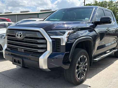Used 2026 Toyota Tundra Limited w/ Power Package AWD/4WD image 15