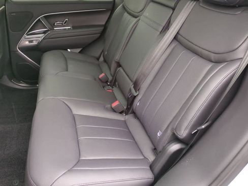 New 2025 Land Rover Range Rover SE image 19
