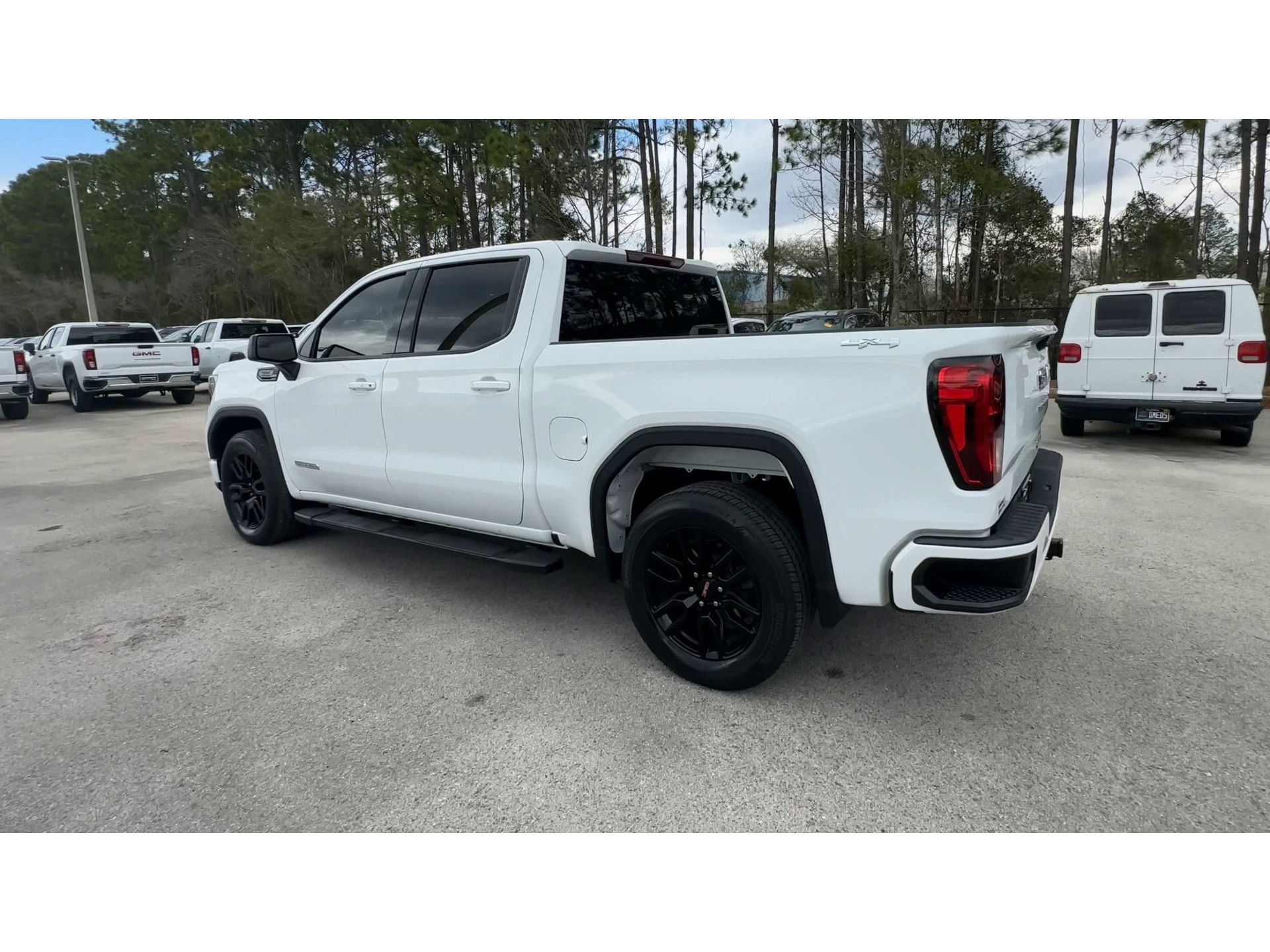 Certified 2024 GMC Sierra 1500 Elevation AWD/4WD image 6