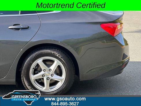 Used 2017 Chevrolet Malibu LS FWD image 35