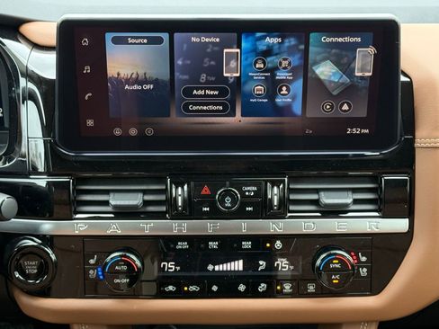 New 2026 Nissan Pathfinder Platinum AWD/4WD image 22