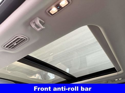 New 2025 Ford Expedition Active image 25