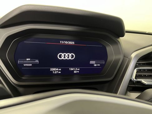 Certified 2024 Audi Q4 e-tron Prestige image 14