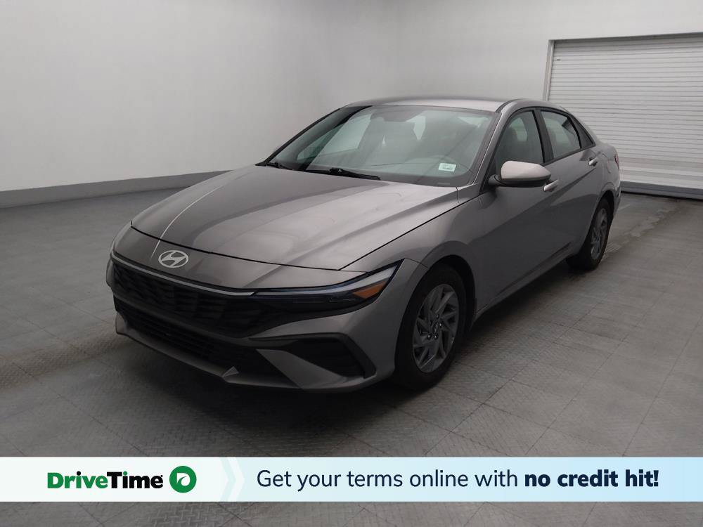 Used 2024 Hyundai Elantra SEL FWD image 1