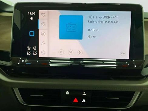 Used 2024 Volkswagen Atlas SE FWD image 42