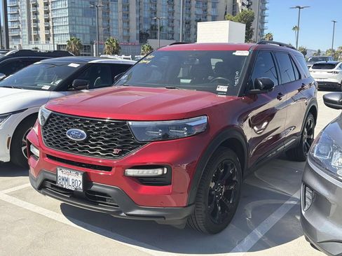 Used 2020 Ford Explorer ST w/ ST High-Performance Pack AWD/4WD image 15
