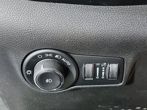 Used 2022 Jeep Compass Latitude w/ Convenience Group image 10