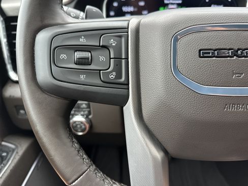 Used 2024 GMC Sierra 1500 Denali w/ Denali Reserve Package AWD/4WD image 18