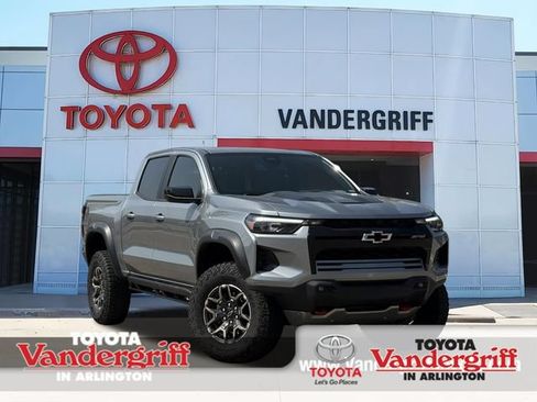 Used 2024 Chevrolet Colorado ZR2 AWD/4WD image 1