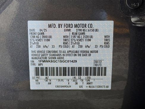 Used 2025 Ford Explorer ST w/ Sun And Sound Package image 38