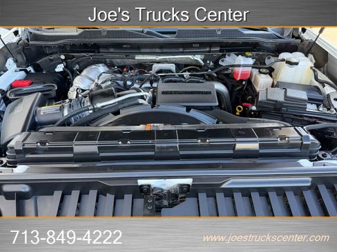 Used 2024 Chevrolet Silverado 3500 LT w/ Convenience Package AWD/4WD image 55