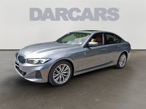 Used 2023 BMW 330i xDrive Sedan w/ Driving Assistance Package AWD/4WD image 3