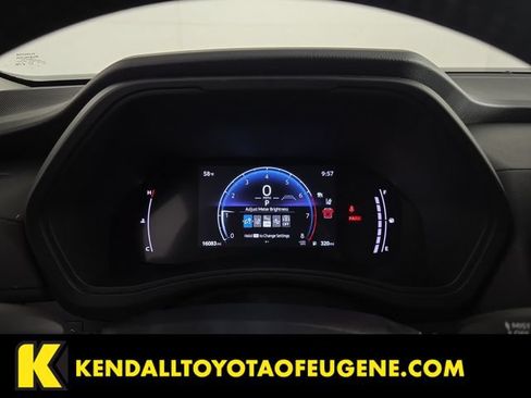 Used 2025 Toyota Grand Highlander AWD image 11