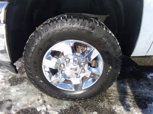 Used 2012 Chevrolet Silverado 3500 W/T w/ Snow Plow Prep Package image 18