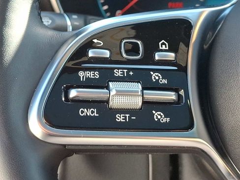 Certified 2022 Mercedes-Benz GLC 300 4MATIC image 17