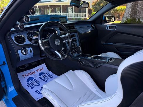 Used 2013 Ford Mustang GT RWD image 48