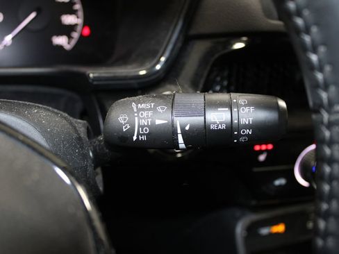 Used 2023 Honda CR-V EX-L image 24