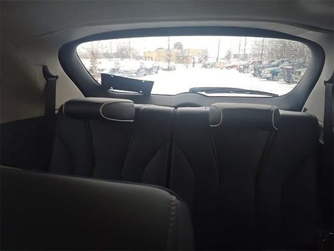 Used 2023 Acura MDX SH-AWD w/ Advance Package image 14