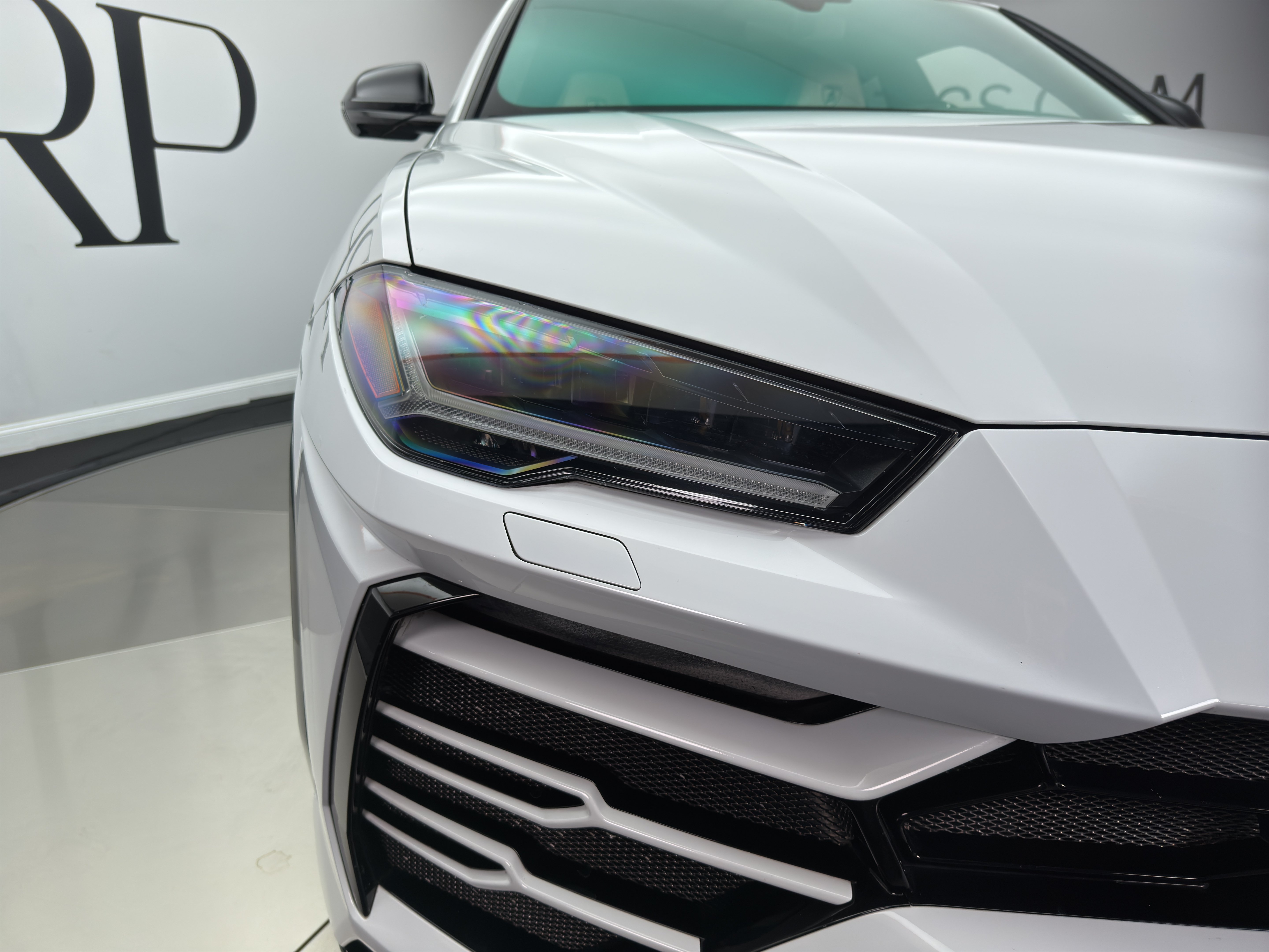 Used 2019 Lamborghini Urus AWD/4WD image 10