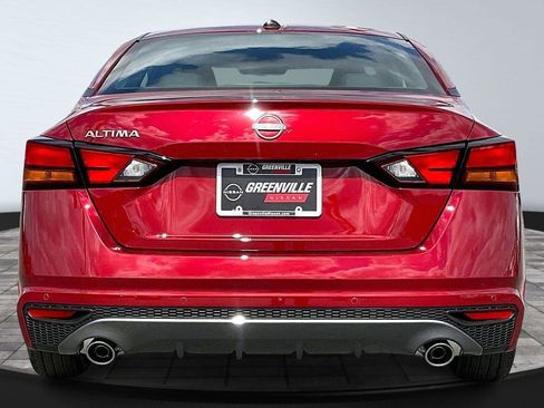 New 2026 Nissan Altima 2.5 SV FWD image 5