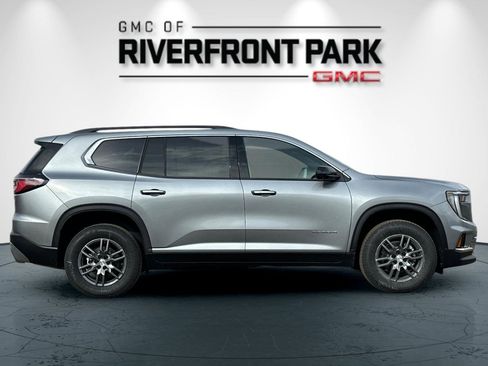 New 2025 GMC Acadia Elevation image 2