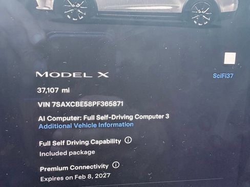 Used 2023 Tesla Model X AWD/4WD image 11