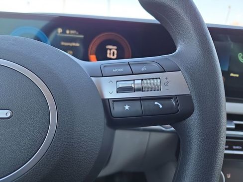 New 2026 Hyundai Tucson SEL image 18