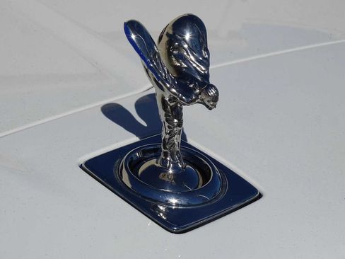 Certified 2022 Rolls-Royce Cullinan w/ Cullinan Package image 11